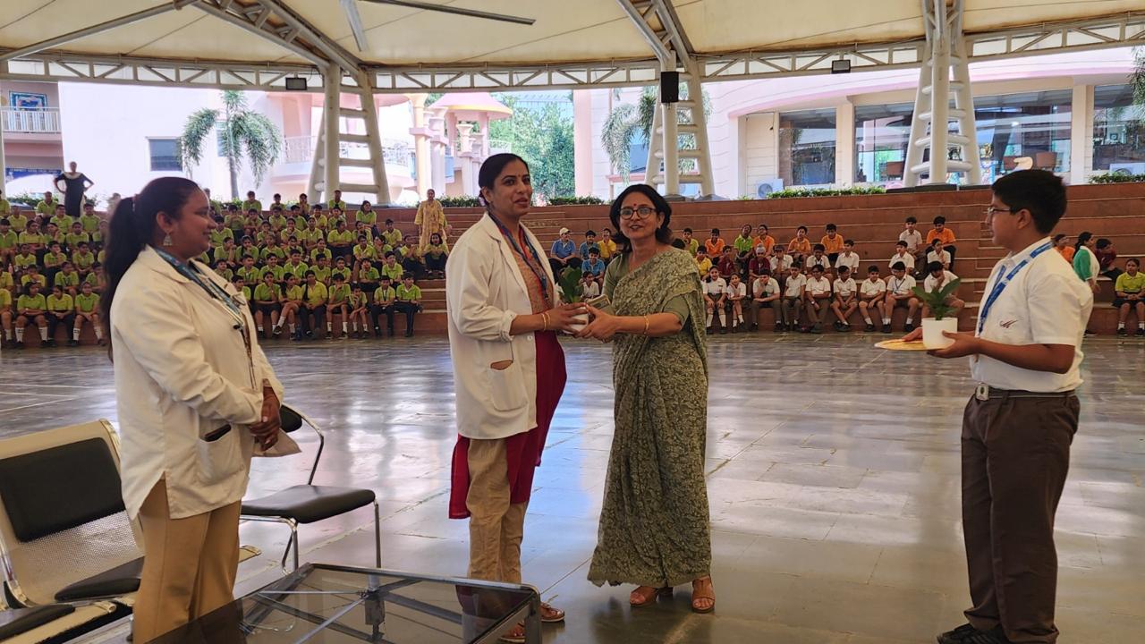 A Heartfelt Salute to Healthcare Heroes – International Nurses Day Assembly